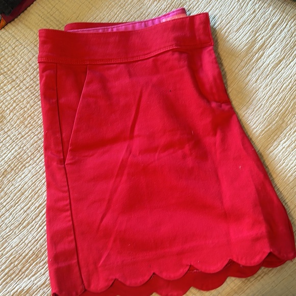 Red-Pink Scallop Shorts - Picture 3 of 5
